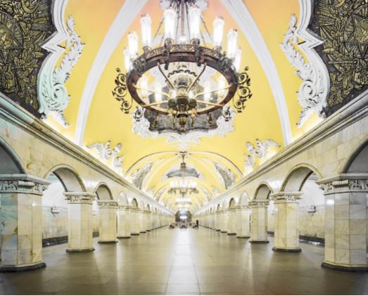 The Moscow Metro Is Like a Gorgeous Russian History Museum  – Mark Byrnes